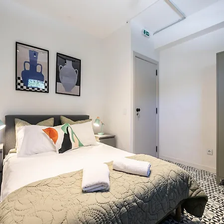 Hostel Walk In Airport *