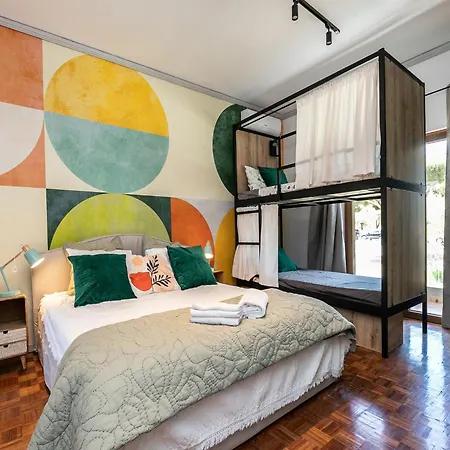 Vandrarhem Walk In Airport